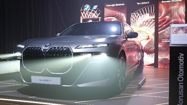 BMW’nin Amiral Gemisi Yeni BMW 7 Serisi Sedan Elektrikli ve Mild Hybrid-Dizel Versiyonlarıyla Dikkatleri Üzerine Topladı