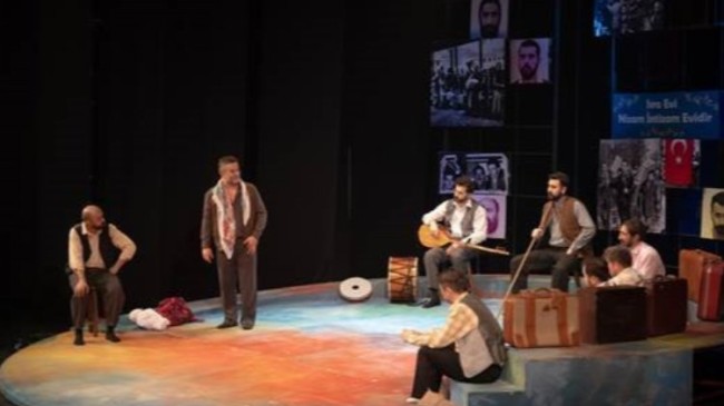 Bursa Büyükşehir Şehir Tiyatrosu İzmir’e ‘Misafir’ oldu