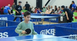 İstanbul Beylikdüzü’nde ödüllü masa tenisi turnuvası sona erdi