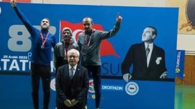 Manisalı atlet Büyük Atatürk Koşusu’nda yine zirvede
