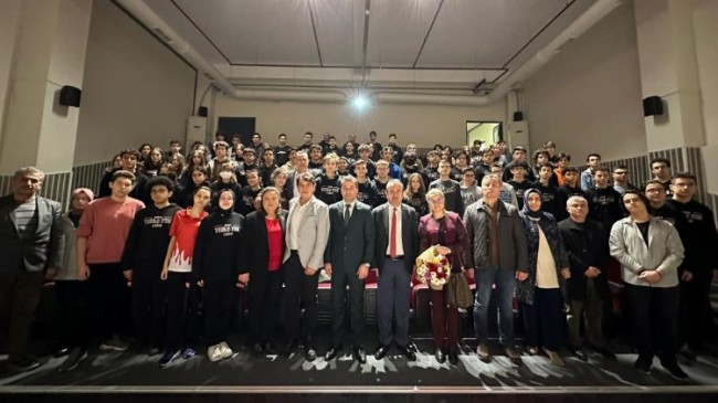 Mesut Şehitoğlu; “Türkiye’nin gelecek hedefleri gençlerin vizyonuyla olacak”
