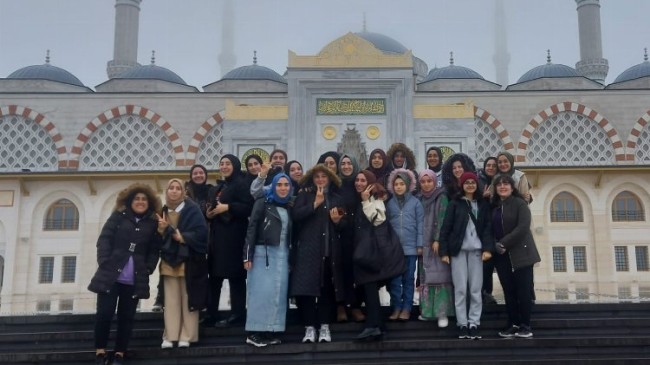 Mudanya’da Diyanet’ten liseli kız öğrencilere İstanbul turu