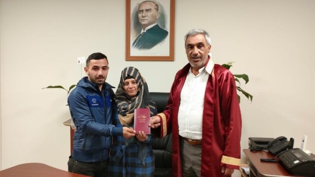 Bursa’da Mudanya Müftüsü yılın ilk nikahını kıydı