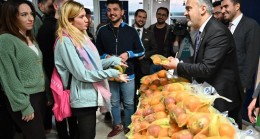 Bursa’da üniversiteli gençlere C vitaminli ‘final’
