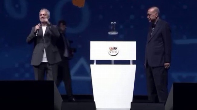 Cumhurbaşkanı Erdoğan’a Cengiz Kurtoğlu sürprizi
