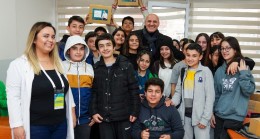 İstanbul Beylikdüzü’nde öğrencilere kitap desteği