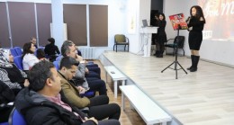 Mardin’de öğrenci ve veliler birlikte şiir okudu