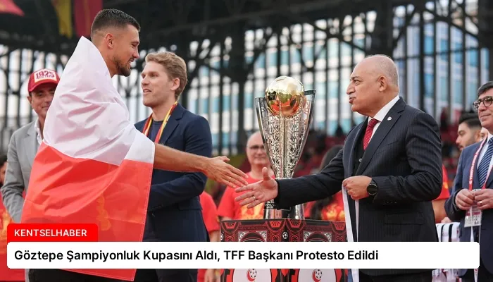 Göztepe Şampiyonluk Kupasını Aldı, TFF Başkanı Protesto Edildi