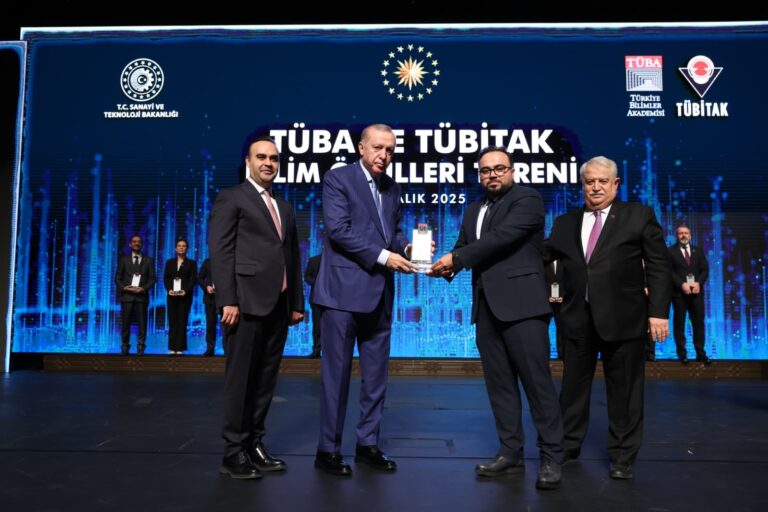 Çip Kart Boyutunda Enerji: Boğaziçi Üniversitesi’nden TÜBA Ödüllü Hermetik Mikro Batarya Hamlesi